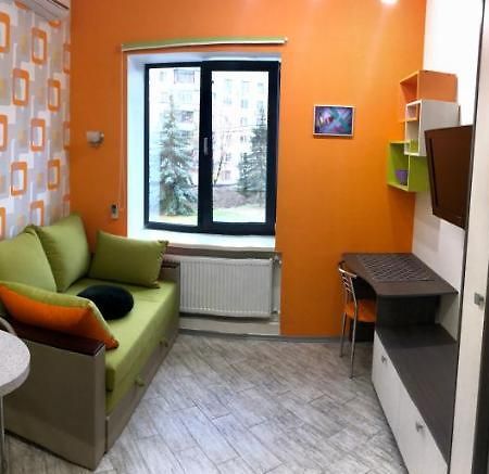 Smart Apartment Kharkiv Bagian luar foto