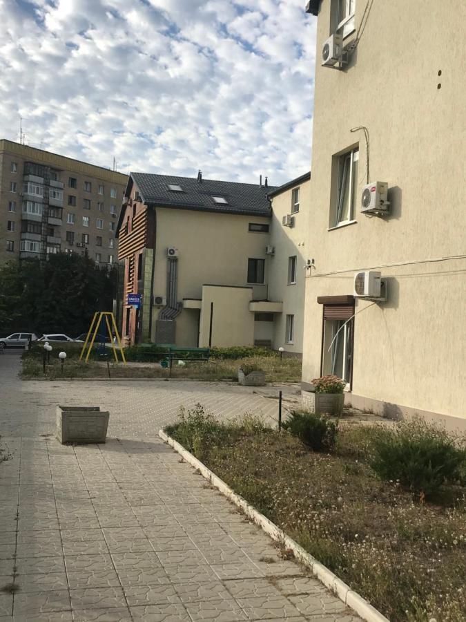 Smart Apartment Kharkiv Bagian luar foto