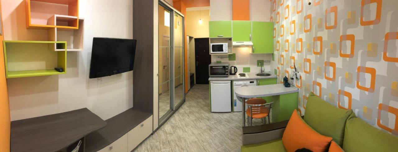 Smart Apartment Kharkiv Bagian luar foto